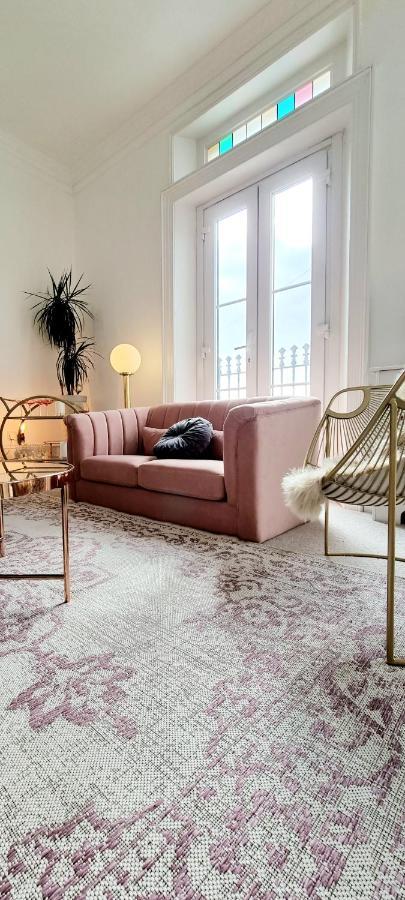 Elegant 5 Bed 4 Bath 'Vogue House' Parisian Style Home مارجيت المظهر الخارجي الصورة